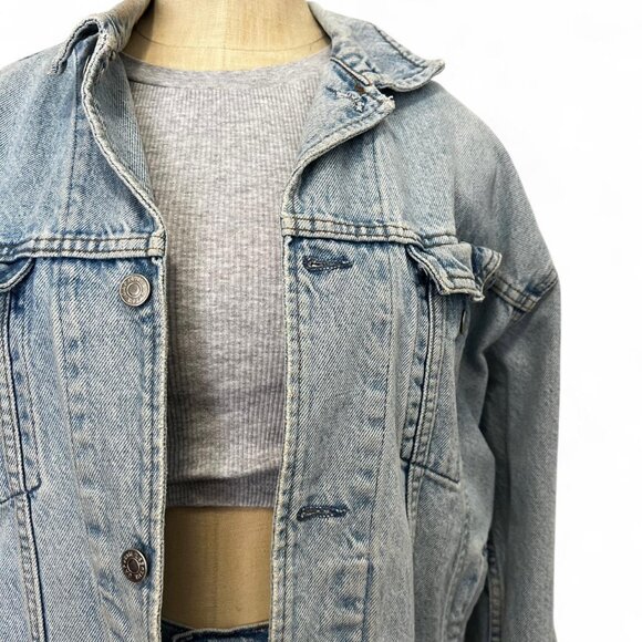 Vintage Gap Blue Denim Jacket - Picture 4 of 6